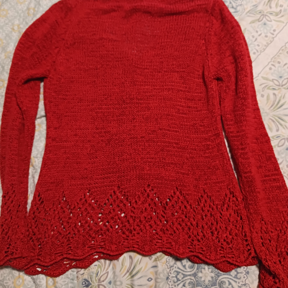 Elegant Red Women's Sweater - Picture 6 of 6